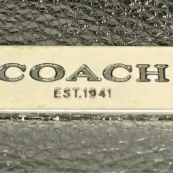 Coach “Avery“ drawstring, BLACK Bag, Quiet Lux, tumbled leather, Authenticated. - Picture 7 of 10